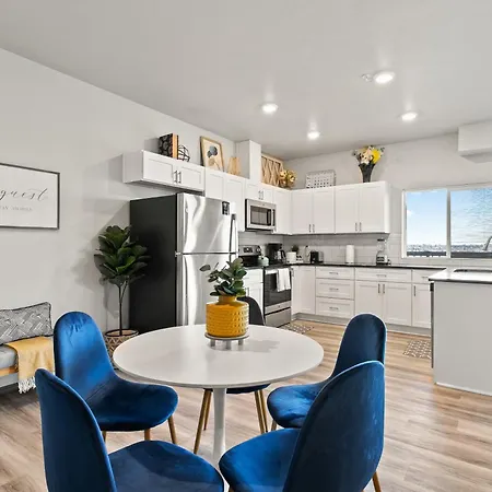 Ferienwohnung New 2 Bed 2 Bath Near Perry Dist And Downtown